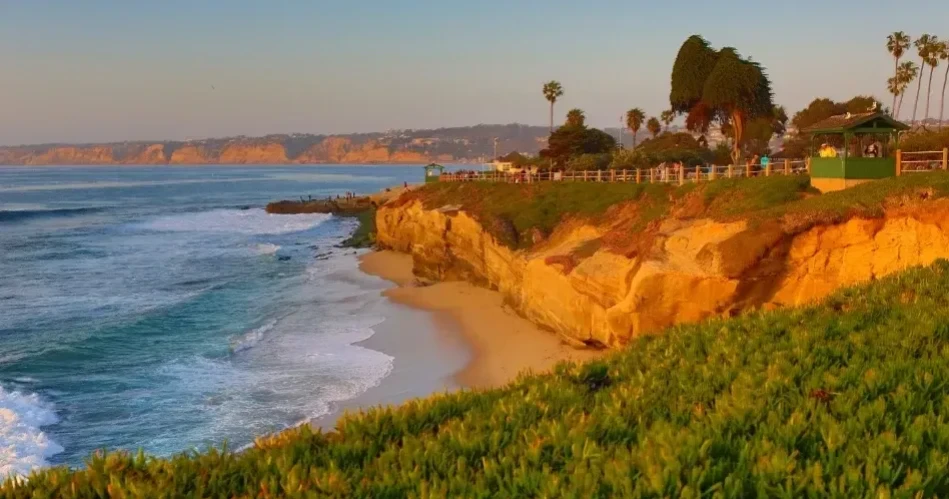 Ultimate San Diego Guide: Beaches, Attractions & Hidden Gems
